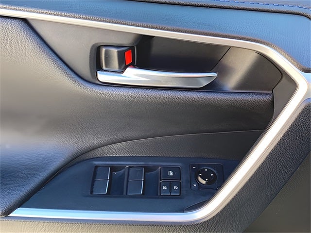 2019 Toyota RAV4 Hybrid XSE