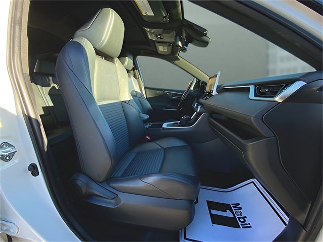 2019 Toyota RAV4 Hybrid XSE