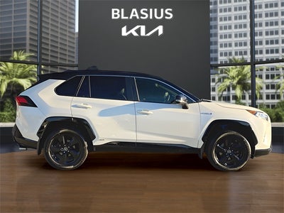 2019 Toyota RAV4 Hybrid XSE