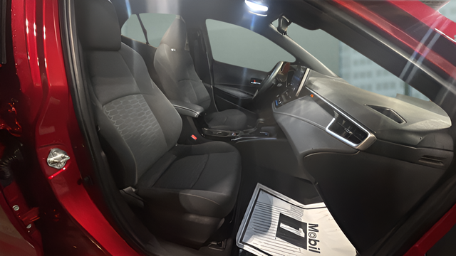 2022 Toyota Corolla Hatchback SE