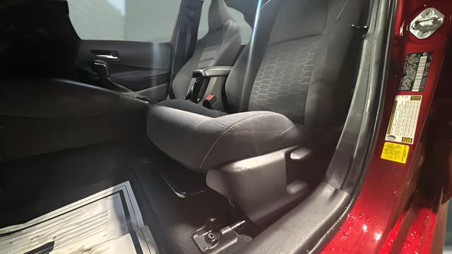 2022 Toyota Corolla Hatchback SE