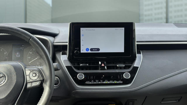 2024 Toyota Corolla Hatchback SE