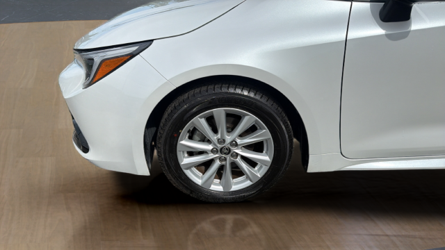 2024 Toyota Corolla Hatchback SE
