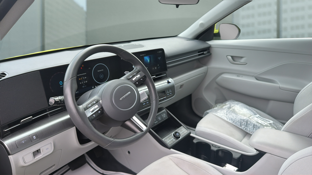 2024 Hyundai Kona Electric SEL