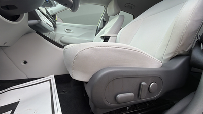 2024 Hyundai Kona Electric SEL