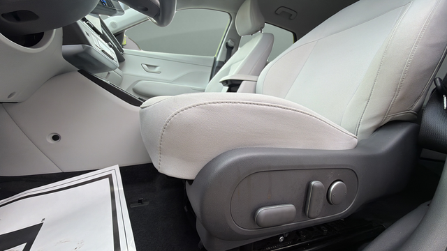 2024 Hyundai Kona Electric SEL