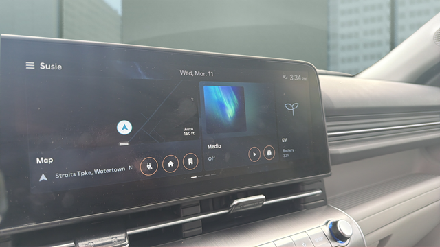 2024 Hyundai Kona Electric SEL