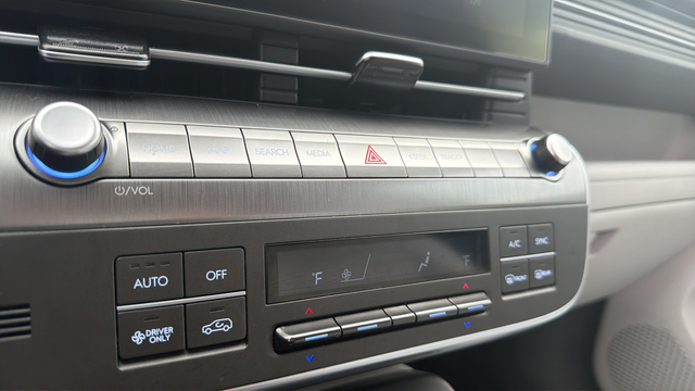 2024 Hyundai Kona Electric SEL