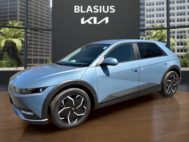 2024 Hyundai IONIQ 5 SE