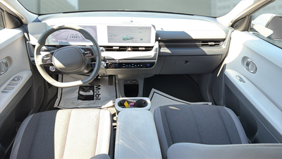 2024 Hyundai IONIQ 5 SE