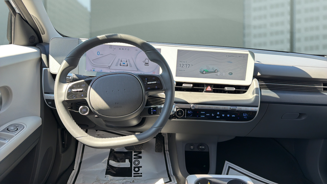 2024 Hyundai IONIQ 5 SE