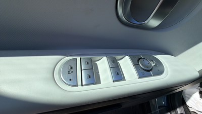 2024 Hyundai IONIQ 5 SE