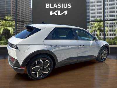 2023 Hyundai IONIQ 5 SEL