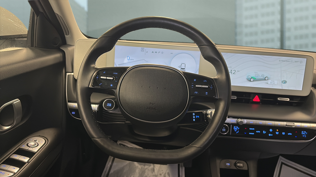 2024 Hyundai IONIQ 5 SEL