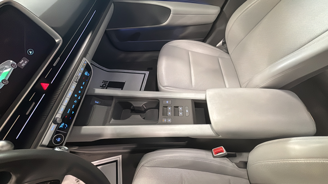 2024 Hyundai IONIQ 6 SEL