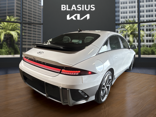 2024 Hyundai IONIQ 6 SEL