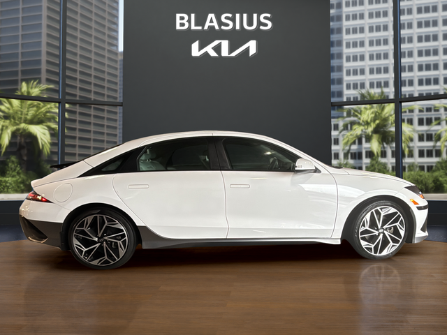 2024 Hyundai IONIQ 6 SEL