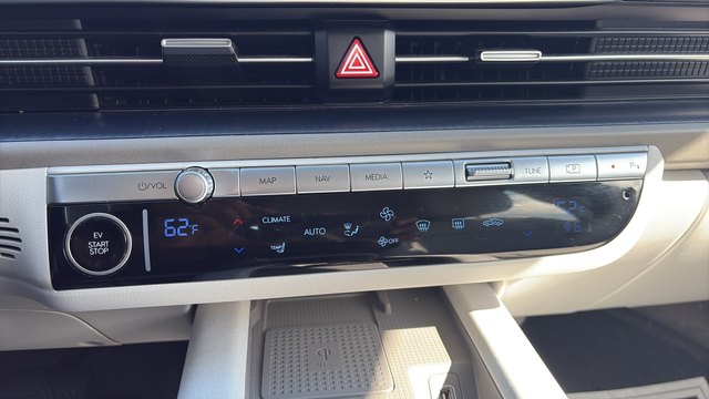 2024 Hyundai IONIQ 6 SEL