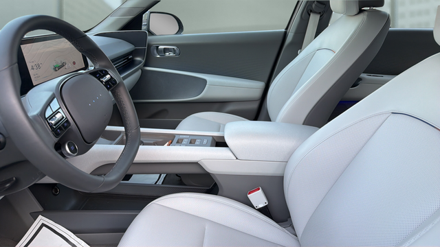 2025 Hyundai IONIQ 6 SEL