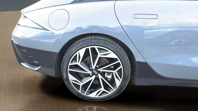 2025 Hyundai IONIQ 6 SEL