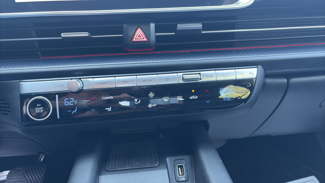 2024 Hyundai IONIQ 6 SEL