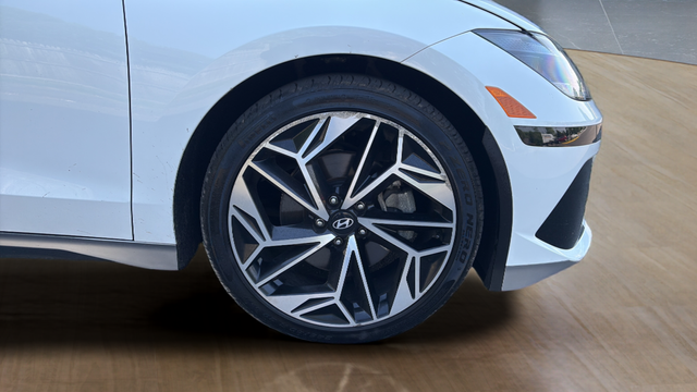 2024 Hyundai IONIQ 6 SEL