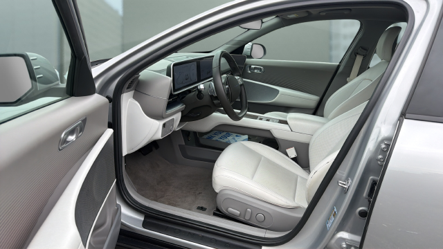 2024 Hyundai IONIQ 6 SEL