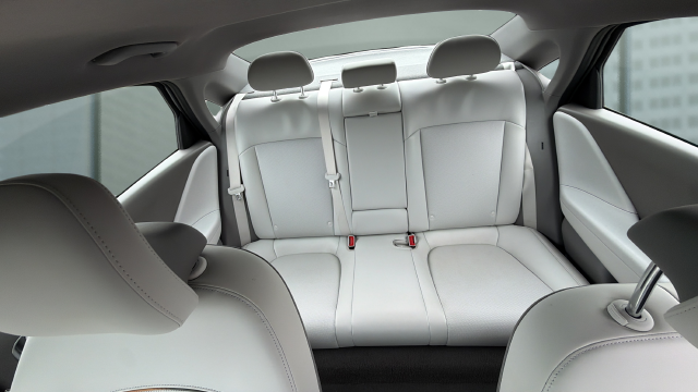 2024 Hyundai IONIQ 6 SEL
