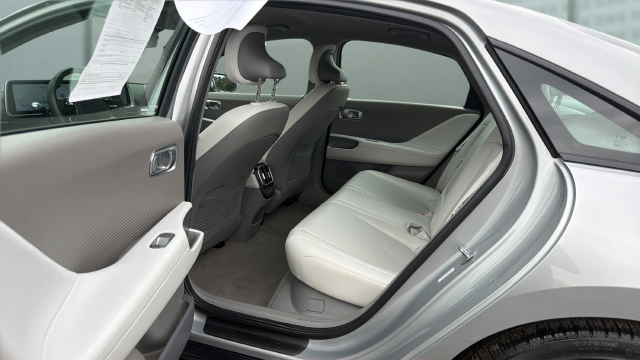 2024 Hyundai IONIQ 6 SEL