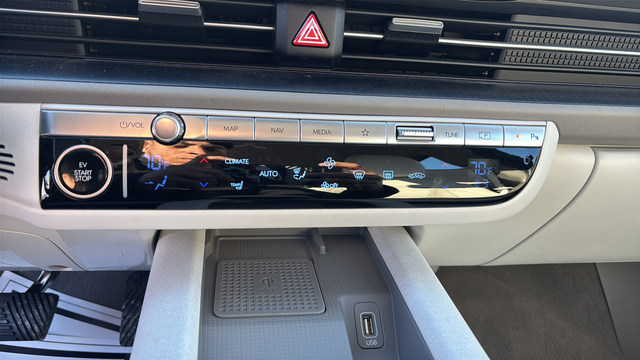 2024 Hyundai IONIQ 6 SEL