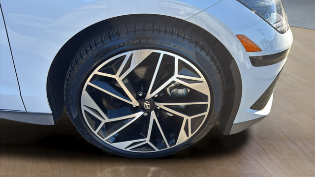 2024 Hyundai IONIQ 6 SEL