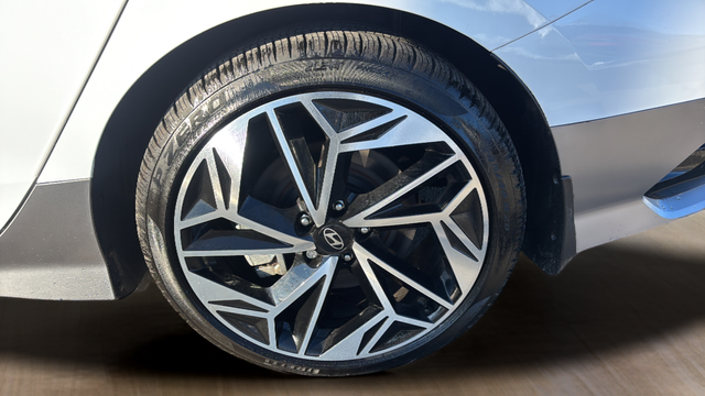 2024 Hyundai IONIQ 6 SEL