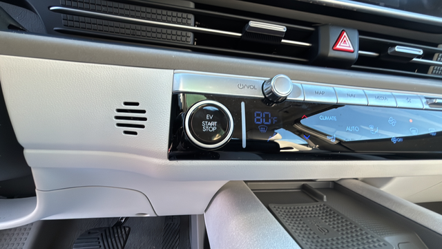 2024 Hyundai IONIQ 6 SEL