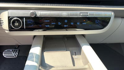 2023 Hyundai IONIQ 6 Limited
