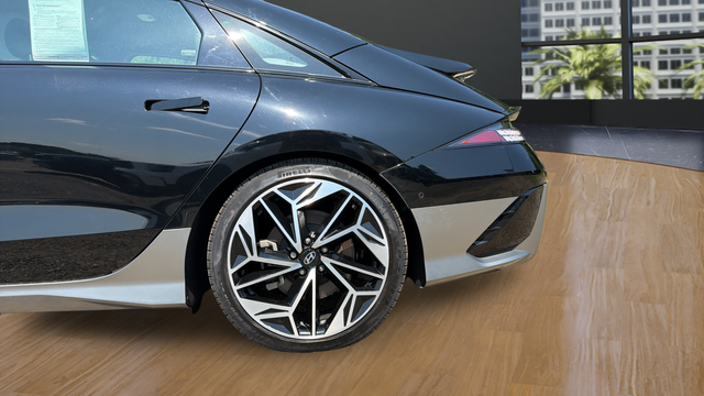 2023 Hyundai IONIQ 6 Limited