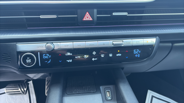 2024 Hyundai IONIQ 6 Limited