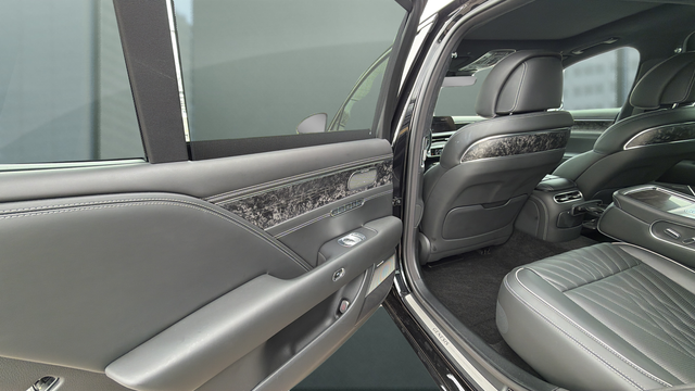 2023 Genesis G90 3.5T e-SC