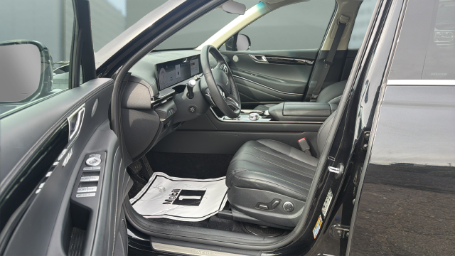 2026 Genesis GV80 2.5T