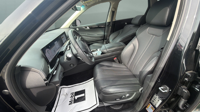 2026 Genesis GV80 2.5T