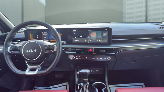 2026 Kia K5 GT-Line