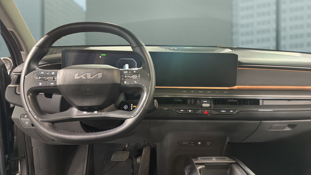 2024 Kia EV9 Land