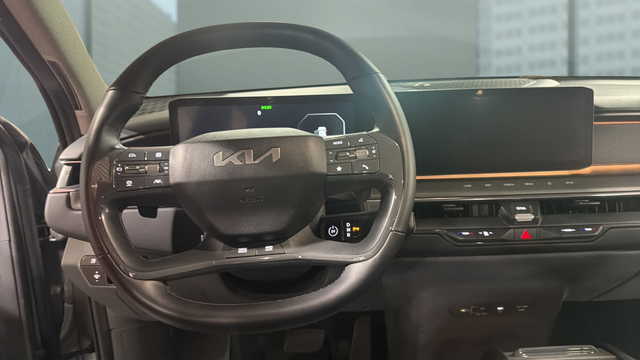 2024 Kia EV9 Land
