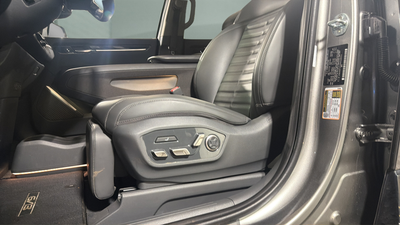 2024 Kia EV9 Land