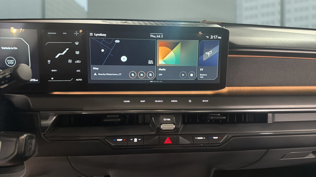 2024 Kia EV9 Land