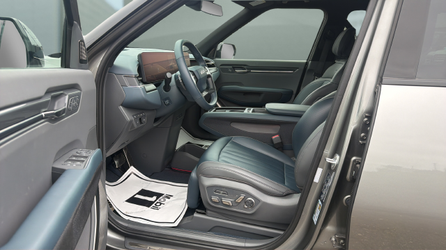 2024 Kia EV9 GT-Line