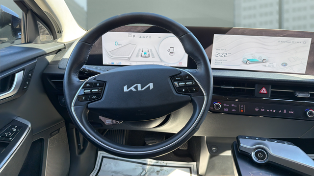 2023 Kia EV6 Wind