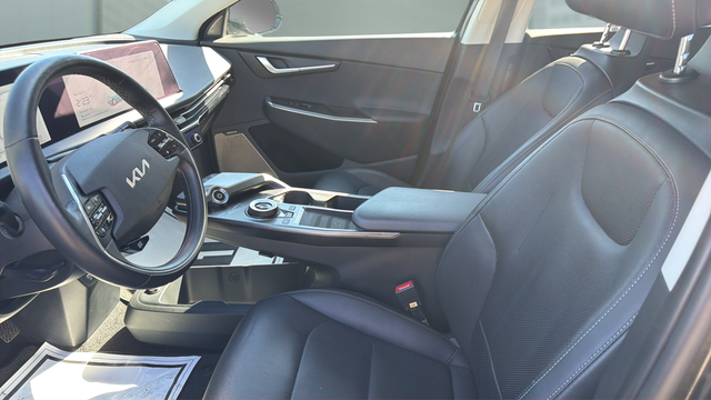 2023 Kia EV6 Wind