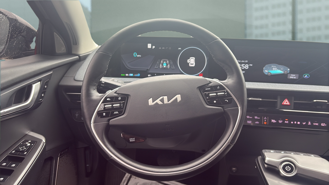 2023 Kia EV6 Wind
