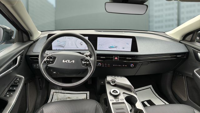 2024 Kia EV6 Wind