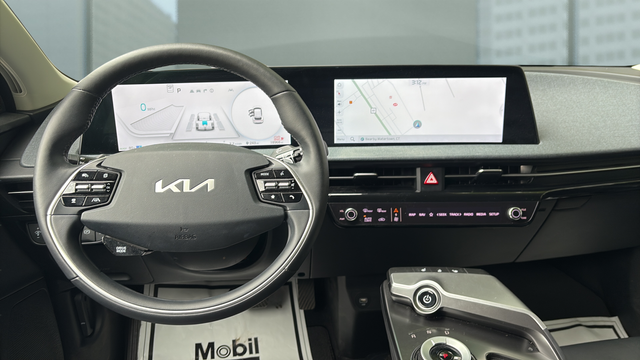 2024 Kia EV6 Light